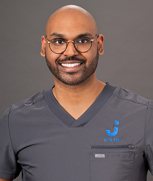Dr Mahdi Mia